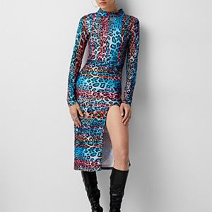 Blue and pink leopard cheetah print stretchy long sleeves midi dress NWT